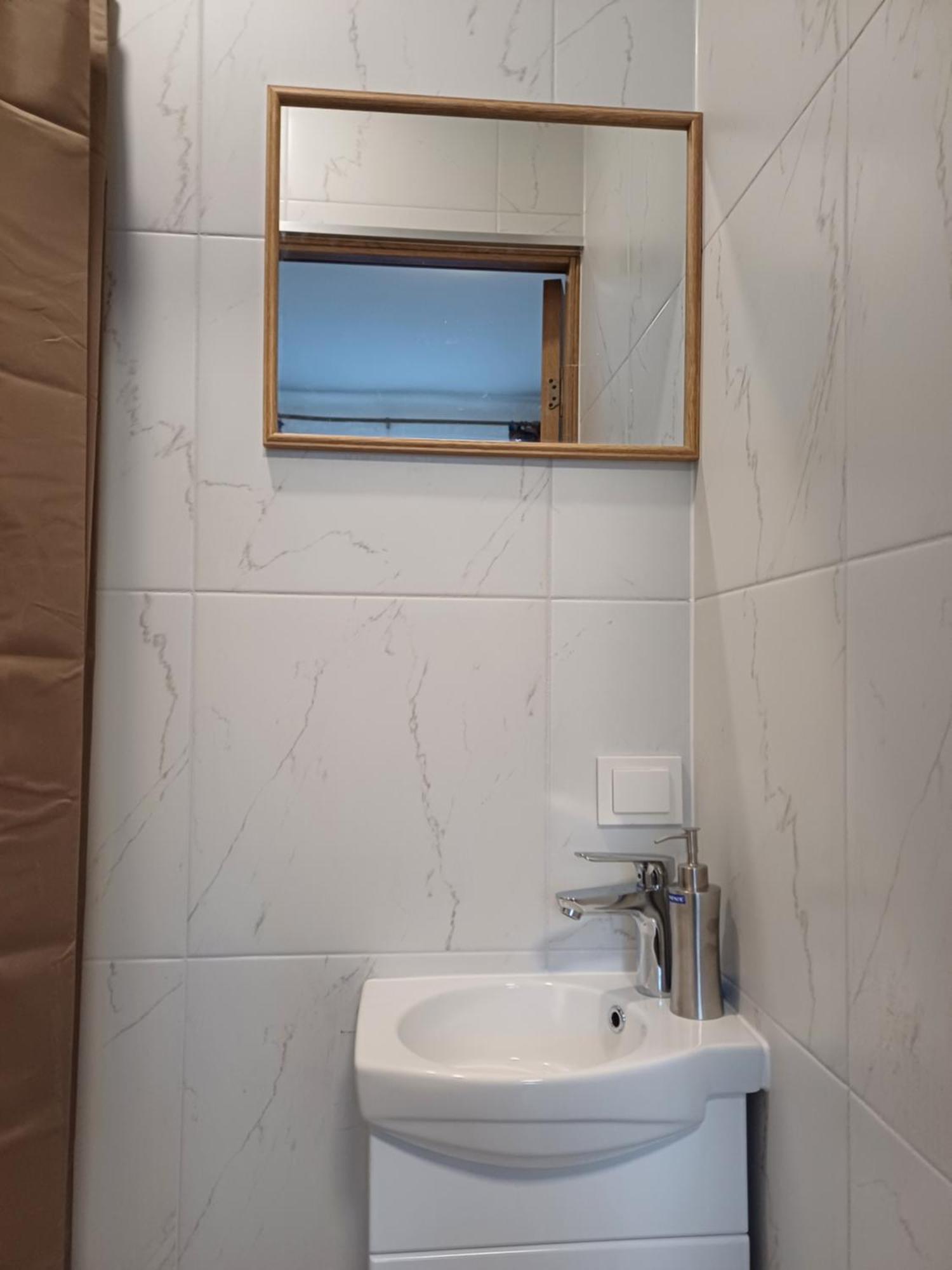 Green Oaks Private Rooms With Private Shower Κλαϊπέντα Εξωτερικό φωτογραφία